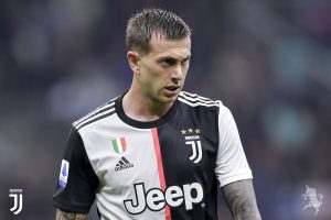 14 بیانکونری در اردوی تیم های ملی