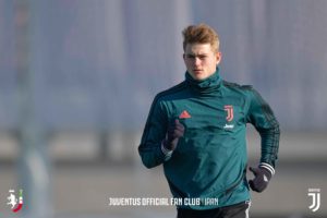 تمرکز برای بازی مقابل ناپولی