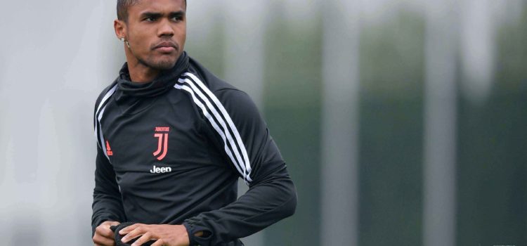 ادامه تمرینات، مصدومیت دشیلیو و …