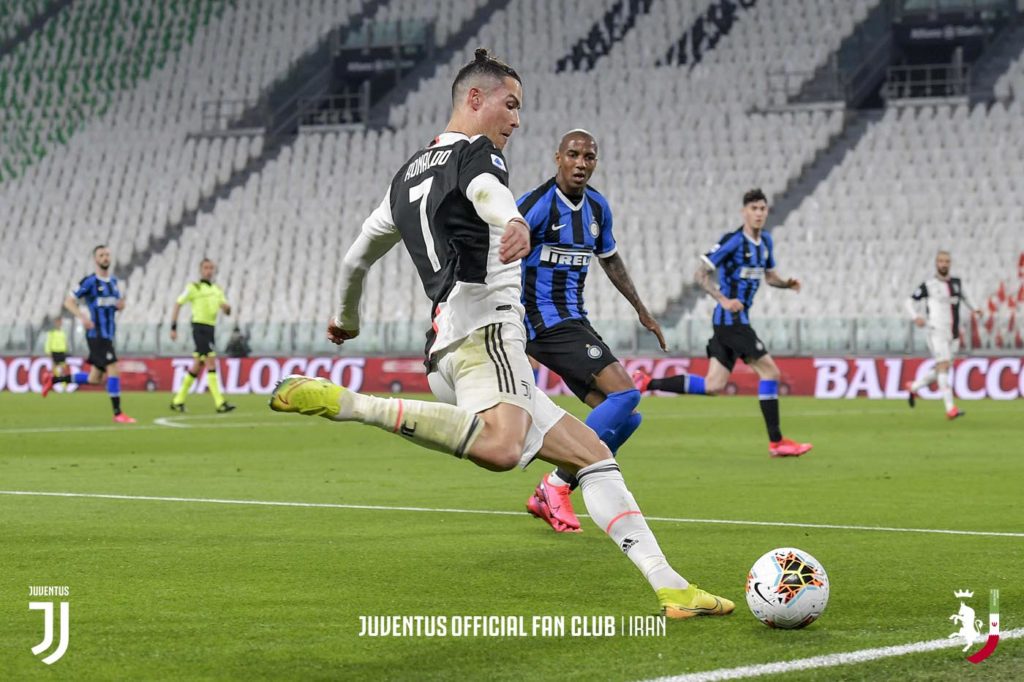 رونالدو در هزارمین بازی: "خیلی افتخار میکنم"