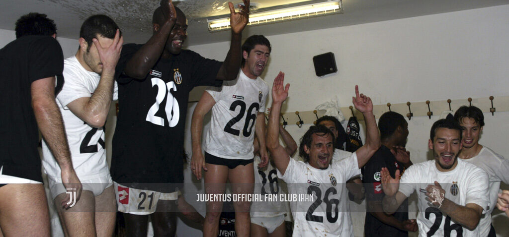 داستان های سیاه و سفید: مسیر ۵ می