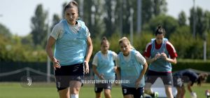 جلسه تمرینی جمعه برای بانوان یوونتوس