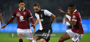 نگاهی به دربی دلا موله