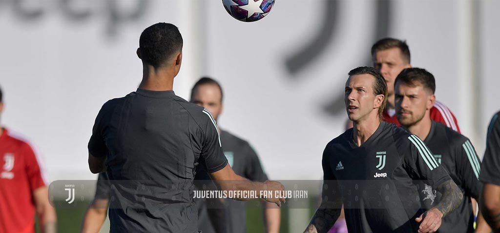 لیست بازیکنان برای مبارزه ی UCL