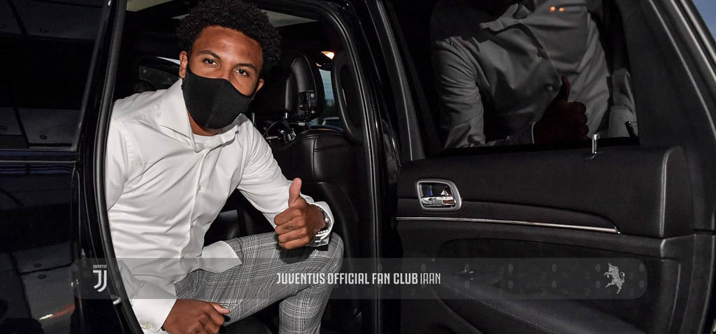 وستون مک کنی به تورین رسید!