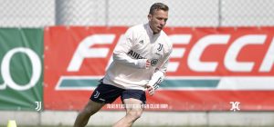 سه روز دیگر تا بازی با آتلانتا