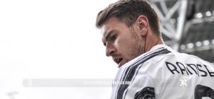 توقف آرون رمزی در باکو