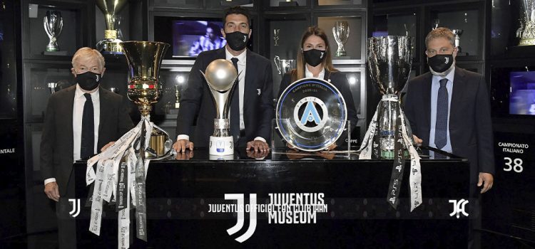 تالار افتخارات میزبان دو جام دیگر