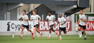 دو روز قبل از اولین رقابت دوستانه با چزنا