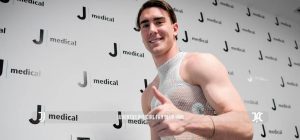 تصاویر دشان ولاهوویچ از گذراندن تست‌های پزشکی